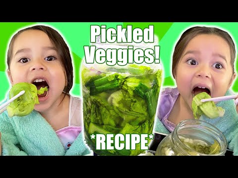 How To Make Pickled Veggies *RECIPE* (COOKING & EATING) | Mini Phan Club Vlogmas 2019