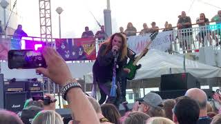 Dead Daisies Song and A Prayer on Kiss Kruise VIII