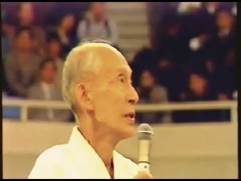 Kisshomaru Ueshiba Sensei 34th All Japan Aikido Demonstration