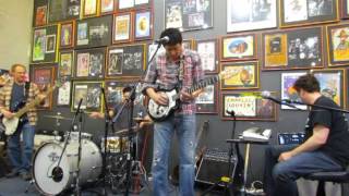 Big Head Todd & the Monsters Live at Twist & Shout - "Black Beehive"