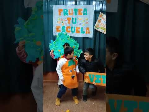 Bananas y frutas Tropic 71. 1°”B”