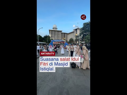 Suasana salat Idul Fitri di Masjid Istiqlal