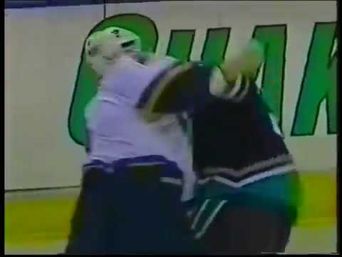 Jason Marshall vs Pascal Rheaume