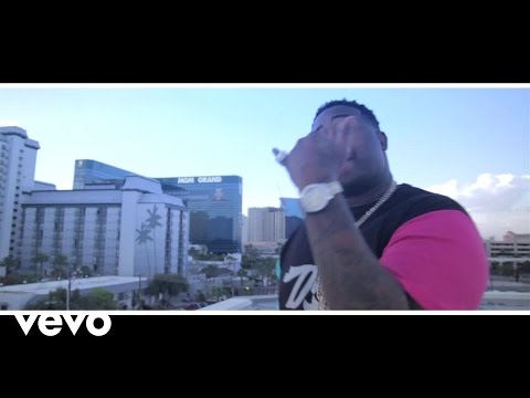 King Hot - Gold Chain ft. Stressmatic