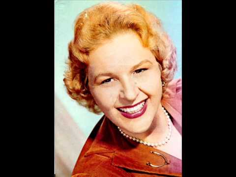 Kate Smith medley: What's New / Wrap Your Troubles in Dreams / Long Ago and Far Away (with lyrics)