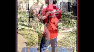 YOUNG QC ft. DJ NATE DANCING LIKE SHE IN HEAT