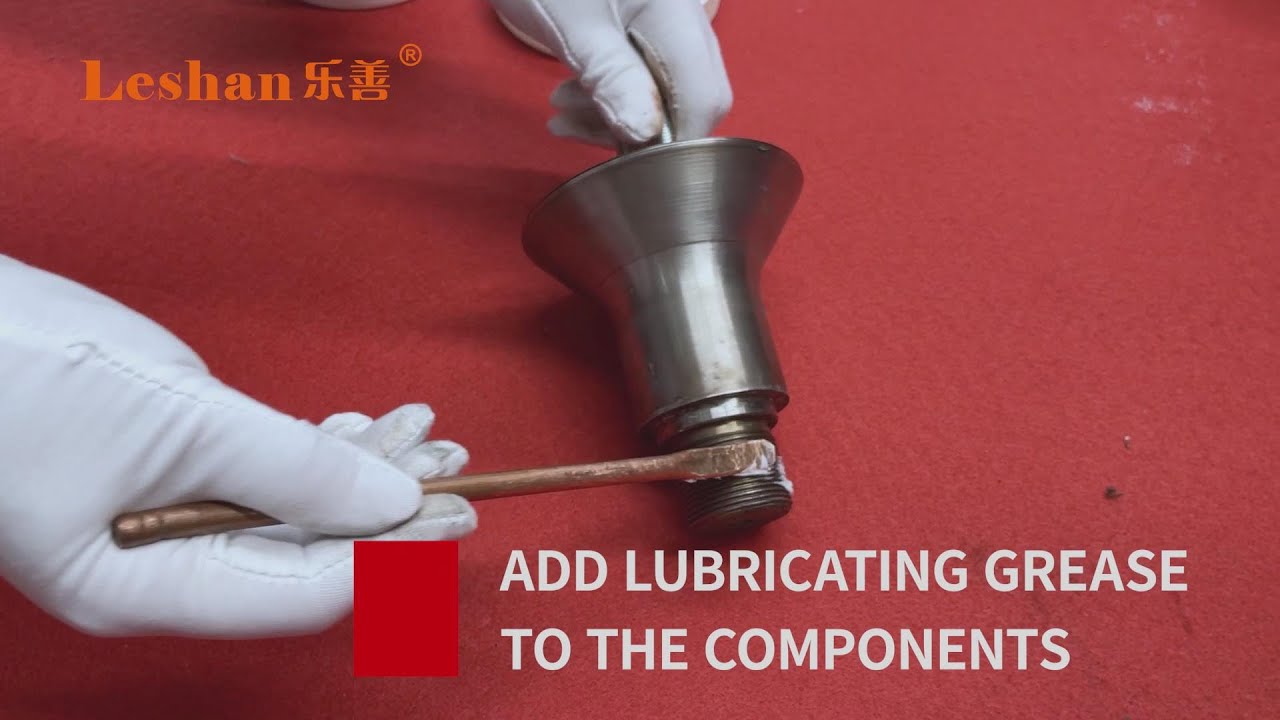 Maintenance Tips for Leshan Blow Molding Machine Heads