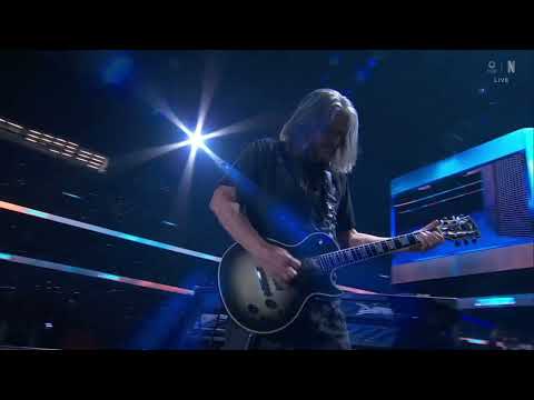 Adam Jones and Danny Carey / Canelo vs Crawford