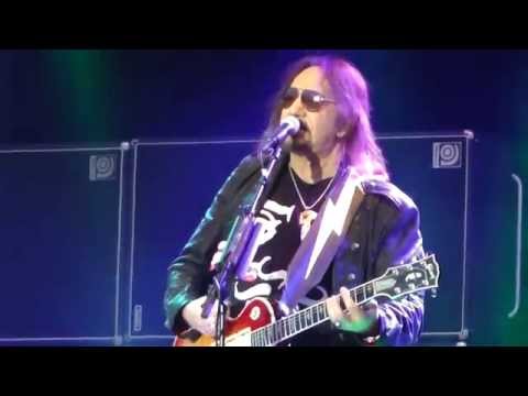 Snowblind video