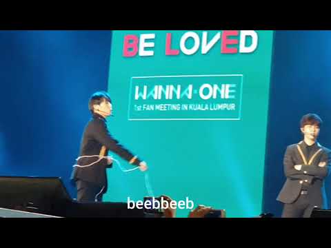 190118 WANNA-ONE Fan meeting in Malaysia - Group Jump !