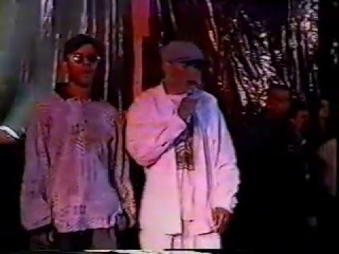 ZEBRA Y LA ETNNIA noicanicula en vivo 1996 Medellín