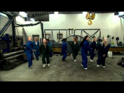 Bara På Låtsas - Vad Är Jag         Musikvideo