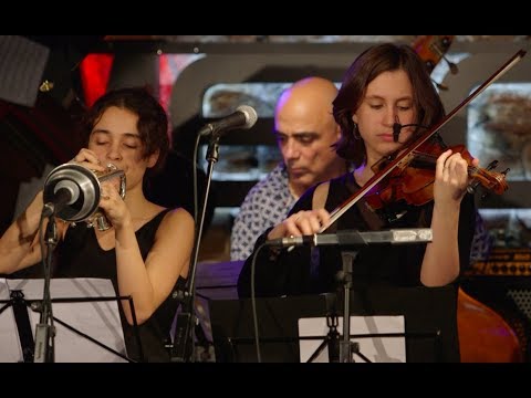 2019 SEM FANTASIA ALBA ARMENGOU ÈLIA BASTIDA ( Joan Chamorro presenta la magia de la veu 3)