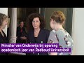 Minister roept eerstejaars op elkaar toch fysiek te treffen