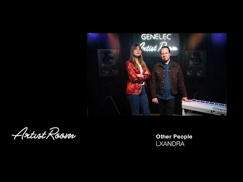 Lxandra - Other People (live) - Genelec Music Channel