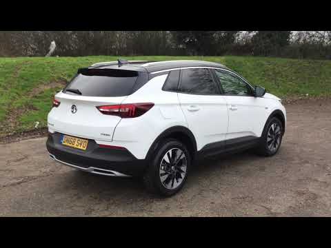 Grandland Sport Navigation 1.2 Turbo