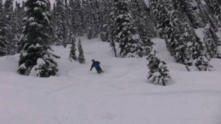 preview picture of video 'Great Canadian Heli-Skiing in Golden, BC - Jan 31 to Feb 4, 2010'