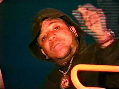 Aldo Ranks   Estaban Celebrando