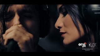 Nubes Negras Lyrics English Translation