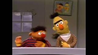 Sesamstraat (10 Voor, Sesame Street) - Bert and Ernie&#39;s Rhyming Game (Dutch)