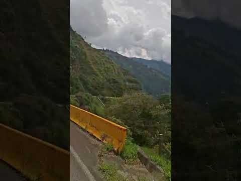 vía a hidroituango San Andrés dé Cuerquia norte de Antioquia