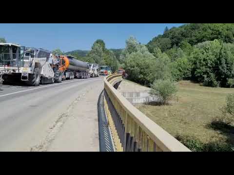 🔵Au fost reluate lucrările de reabilitare pe DN73A prin metoda reciclării in-situ.