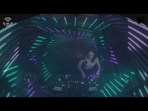 Joyce Muniz @ Tanzhaus West Frankfurt / United We Stream / 12 Years Dora Brilliant