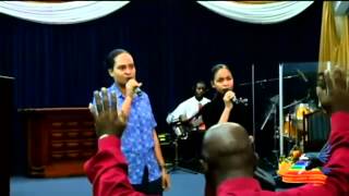 Sis. Grace and Meda Ellis - He Will Stand For You - Deus Vai Te Ajudar - Trinidad & Tobago