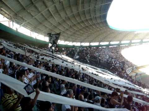 Ceará entrando em campo - Ceará 1 x 0 Vitória 23.05.10