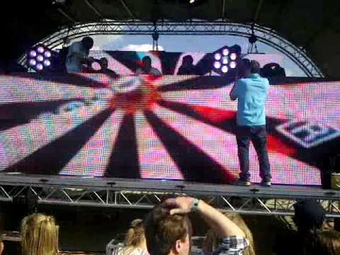 Dj F.R.A.N.K. Live @ BEACHLAND 2011