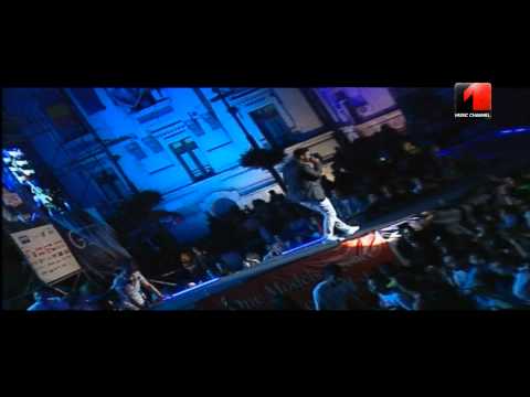 Smiley Ft. Pacha Man - Love Is For Free (Live @ RMA 2010)