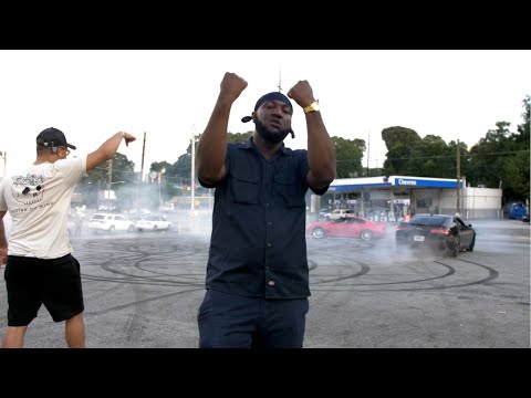 Money Makin' Nique - Right Away ft. Young Bo (Official Music Video)