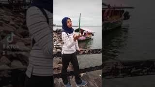 Download lagu Dibatas kota ini (lipsync suaraku sendiri 😅) mp3