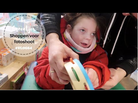 Shopping for a photoshoot||#VLOG64||