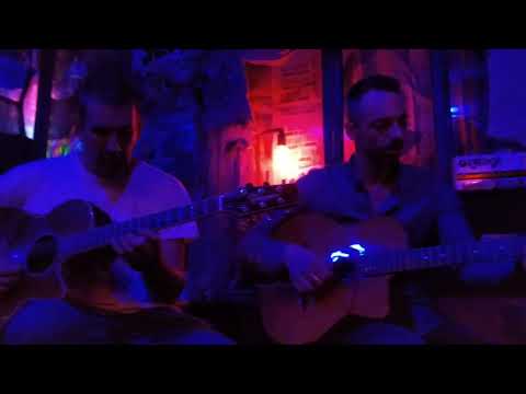 Sébastien Giniaux, Julien Cattiaux, Raoul de Valbreuze au Piano Vache.