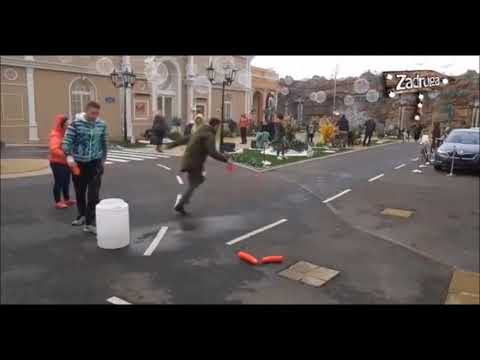 Vojke i Sara - Gospodsko trcanje