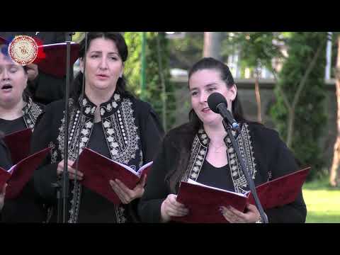 Corala Ciprian Porumbescu - Floare albastră (Live)