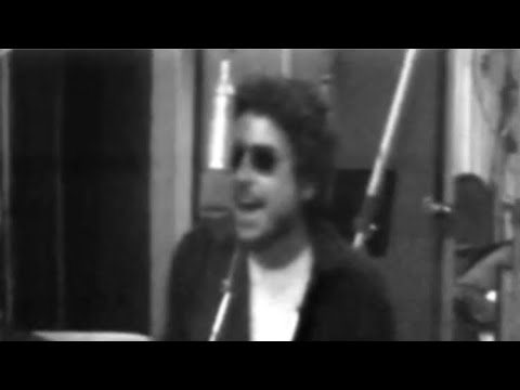 Bob Dylan Recording ‘The Man In Me’ In 1970 (NEW FOOTAGE)