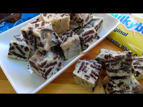 3-Ingredient Microwave Oreo Fudge - EASY & DELICIOUS!