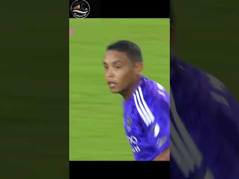 Luis Muriel's Incredible Solo Goal for Orlando City!