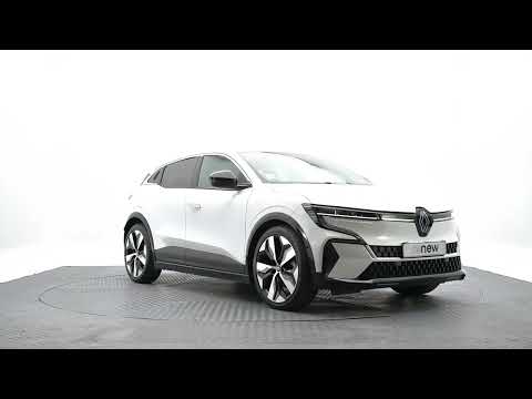 Renault Megane E-Tech Equilibre EV40 - Image 2