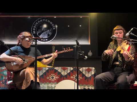 Cukros (Annabella Lendlemeier & Bori Mályi) @ Muzikantenhuis Gent 18/03/2025