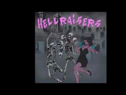 Feels Right -ManikinHotel