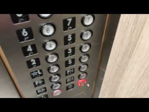 iPhone 13 Pro Max: Modded US Traction Elevators/Lift @ Doubletree Hotel Reid Park Tucson AZ