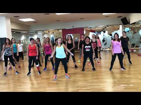 Ella baila reggaeton coreografia Zumba fitness- Lorna Shorty Cuban deejays