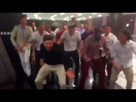 download lagu mp3 mp4 Gerrard Dubai, download lagu Gerrard Dubai gratis, unduh video klip Gerrard Dubai