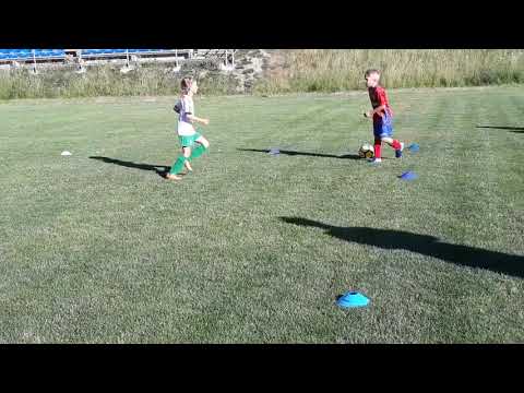 Mks Trzemeszno- Uks Śrem WZPN Żak F2 2010   2/2