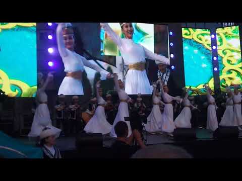 HORA DIN STRĂBUNI- Gala ansamblurilor internaționale- Vaslui- Centrul Civic- Tattimbet din Kazahstan