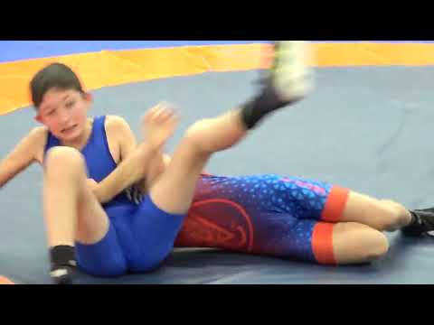 Wrestling / Ring, Sparkassenpokal Jena 2025, Freestyle, U14, 48 kg, Sámuel - Zavgaev