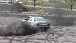 preview picture of video 'W124 Mercedes Diesel Turbo Burnout Hedemora Sweden'